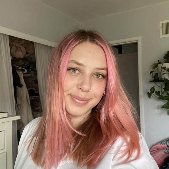 Meet your Posher, Maddy - Picture 1 of 1